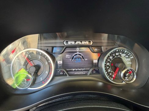 Used 2022 RAM 2500 Laramie image 16