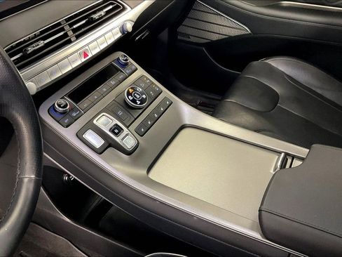 Used 2020 Hyundai Palisade Limited AWD/4WD image 18