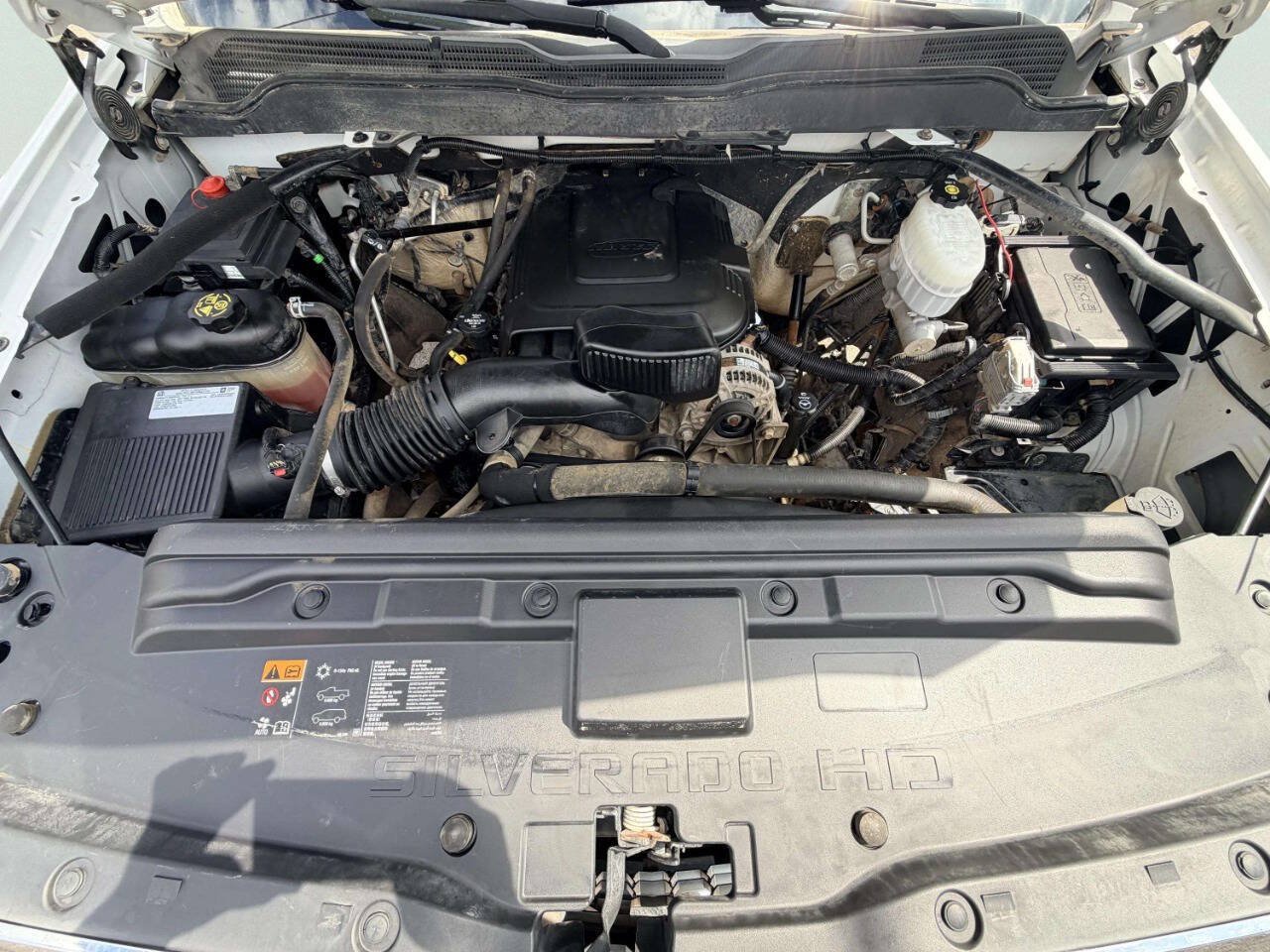 Used 2019 Chevrolet Silverado 2500 W/T AWD/4WD image 12