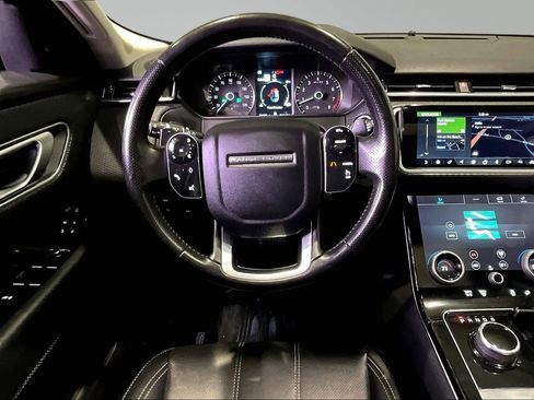 Used 2019 Land Rover Range Rover Velar S image 8