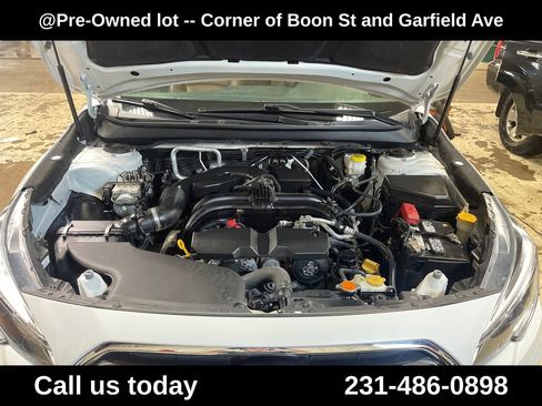 Used 2019 Subaru Outback 2.5i Touring AWD/4WD image 10
