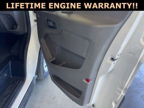 Used 2023 Ford Transit 350 XLT image 30