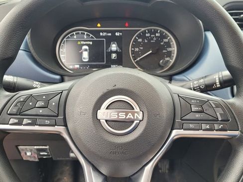 Used 2025 Nissan Versa SV w/ Trunk Package FWD image 24