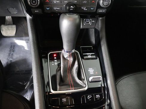 Used 2024 Jeep Compass Trailhawk image 42