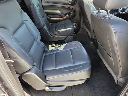 Certified 2018 Chevrolet Suburban Premier image 14