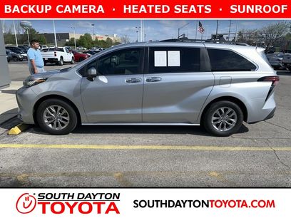 Used 2021 Toyota Sienna XLE