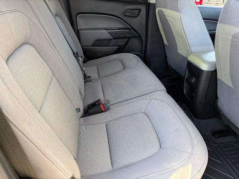 Used 2019 Chevrolet Colorado W/T w/ WT Convenience Package RWD image 14