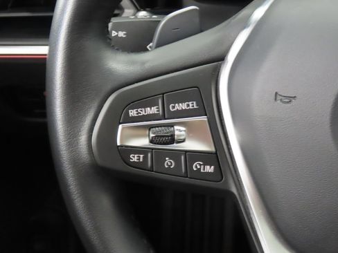 Used 2022 BMW 330i Sedan w/ Driving Assistance Package RWD image 19