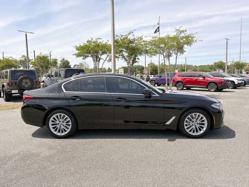 Used 2023 BMW 530i xDrive w/ Premium Package AWD/4WD image 2