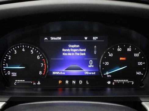 Used 2022 Ford Explorer XLT RWD image 28