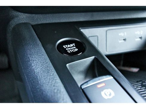 New 2026 Nissan Kicks SV w/ SV Premium Package image 19