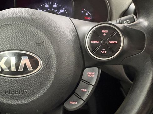 Used 2018 Kia Soul w/ Convenience Package image 29