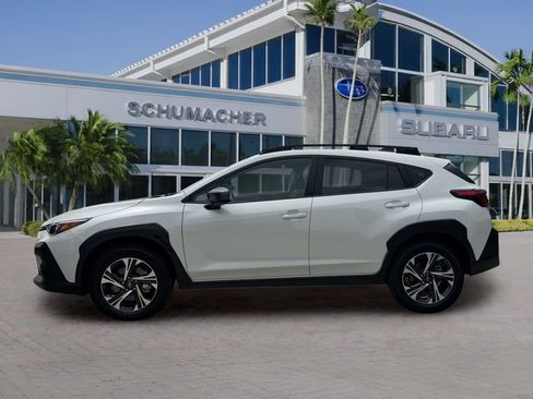 Used 2024 Subaru Crosstrek 2.0i Premium AWD/4WD image 4