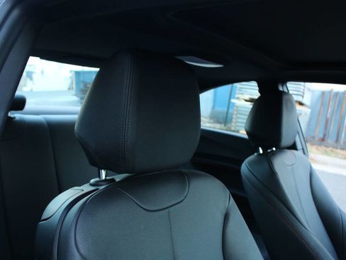 Used 2014 BMW 228i Coupe image 17