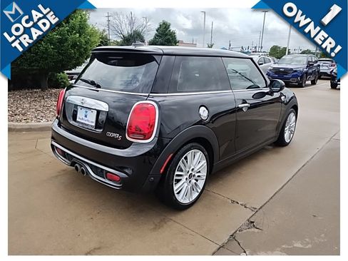 Used 2019 MINI Cooper S w/ Storage Package FWD image 6