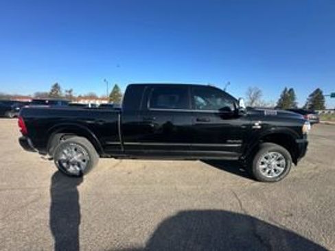 Used 2023 RAM 3500 Limited AWD/4WD image 6