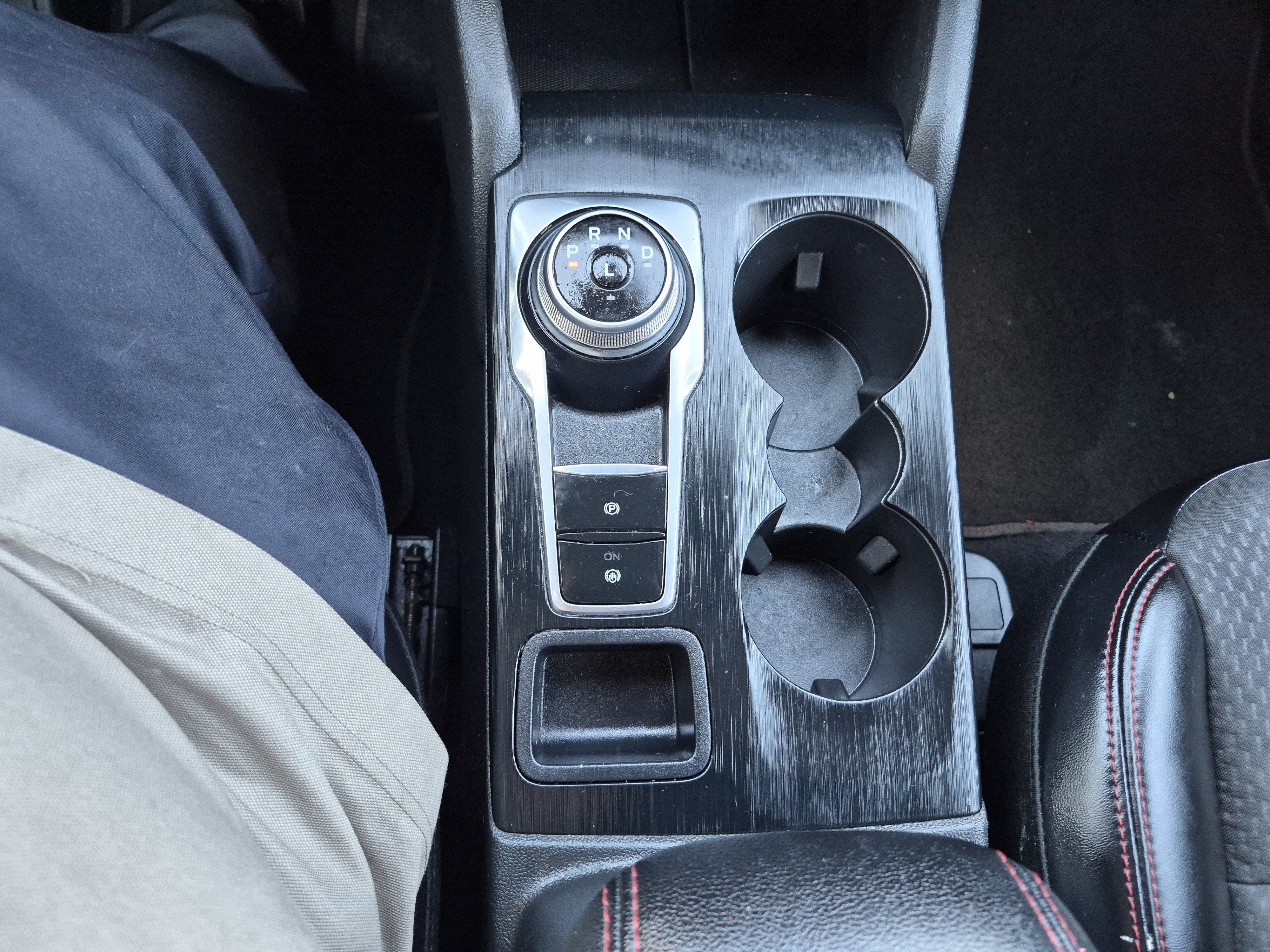 Used 2023 Ford Escape ST-Line w/ Tech Pack #1 FWD image 28