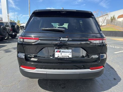 New 2026 Jeep Grand Cherokee Limited AWD/4WD image 8