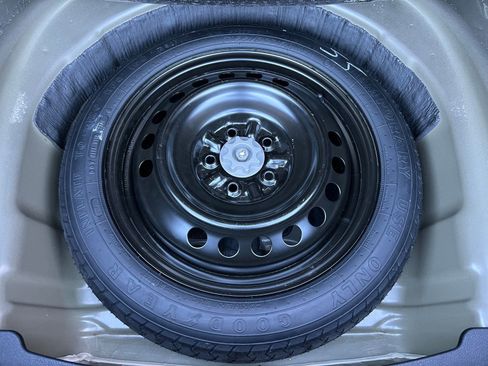 Used 2022 Toyota Camry XSE image 23