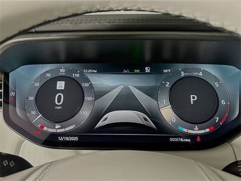 New 2026 Land Rover Range Rover Sport Dynamic SE image 13