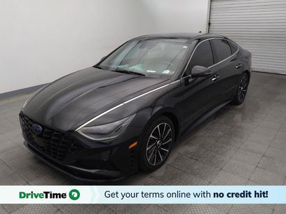 Used 2021 Hyundai Sonata Limited w/ Preferred Accessory Package