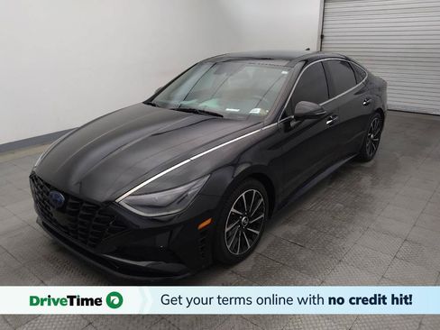 Used 2021 Hyundai Sonata Limited w/ Preferred Accessory Package FWD image 1