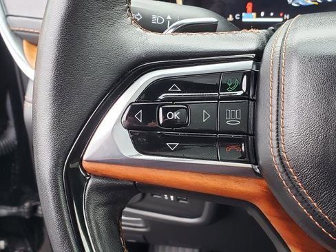 Used 2022 Jeep Grand Cherokee L Summit image 12