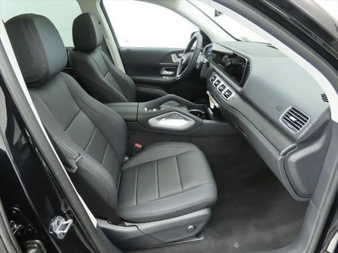 New 2026 Mercedes-Benz GLS 450 4MATIC image 20