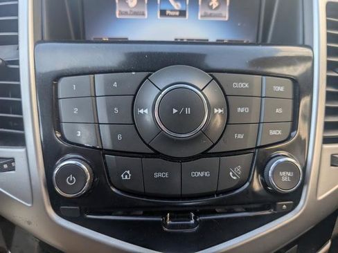 Used 2016 Chevrolet Cruze LT image 14