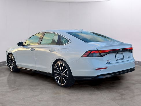 Used 2023 Honda Accord Touring image 33