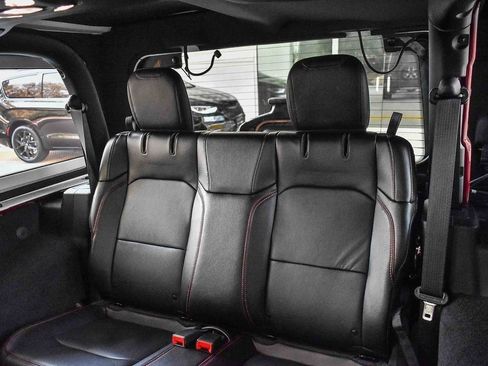 Used 2022 Jeep Wrangler Rubicon image 17