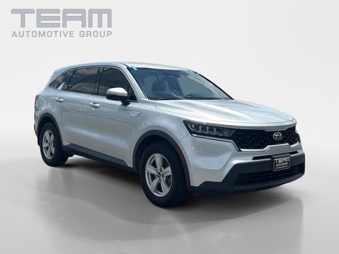 Used 2021 Kia Sorento LX FWD image 1