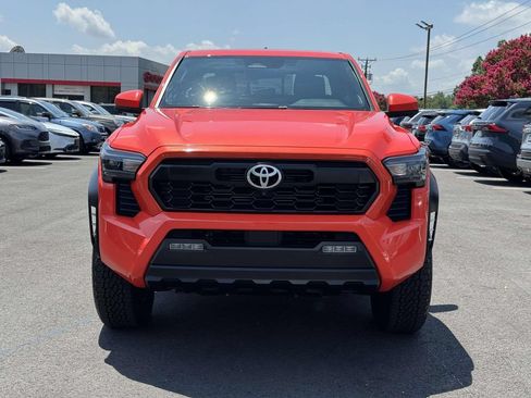 Used 2024 Toyota Tacoma TRD Off-Road w/ TRD Off Road Premium Package AWD/4WD image 27