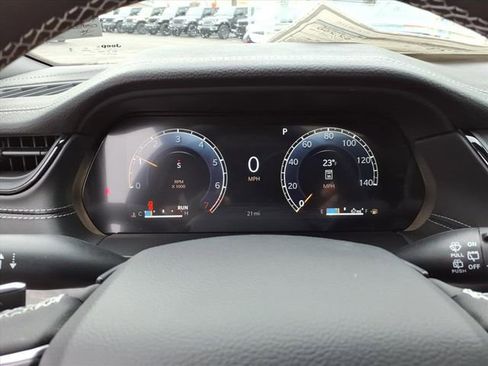 New 2026 Jeep Grand Cherokee Altitude image 17