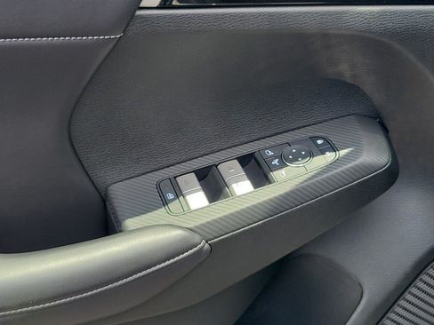New 2026 Mitsubishi Outlander SE FWD image 19