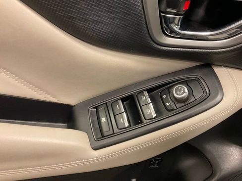 Used 2020 Subaru Forester Limited w/ Popular Package #3 image 18