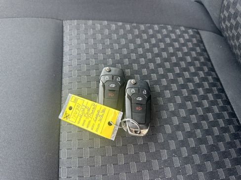 Used 2023 Ford Transit 250 Low Roof w/ Exterior Upgrade Package image 26