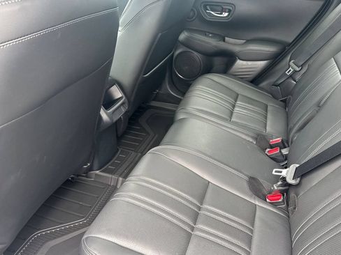 Certified 2025 Honda HR-V EX-L image 14