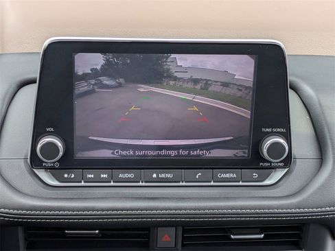 Certified 2023 Nissan Rogue SV image 26