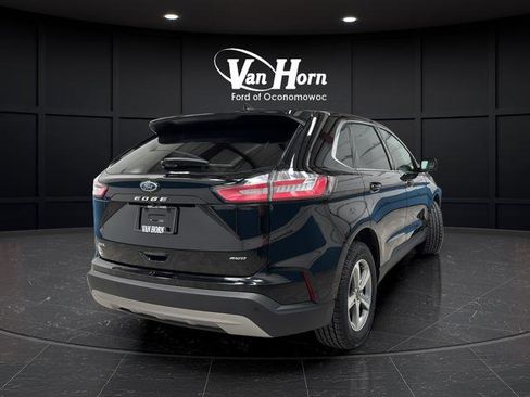Used 2024 Ford Edge SEL w/ Convenience Package AWD/4WD image 7