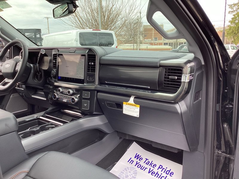 New 2026 Ford F250 Lariat w/ Black Appearance Package AWD/4WD image 28