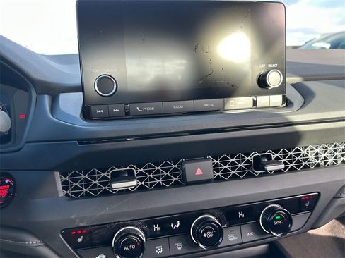 New 2025 Honda Accord SE image 18