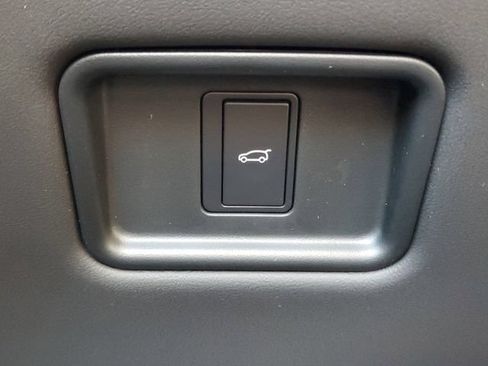 New 2025 Land Rover Range Rover Sport SE AWD/4WD image 33
