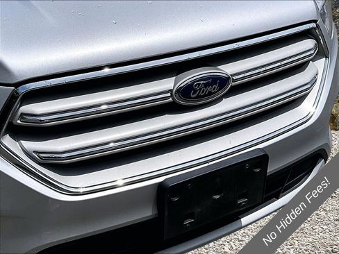 Used 2019 Ford Escape SE AWD/4WD image 25