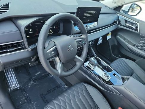 New 2026 Mitsubishi Outlander SEL FWD image 22