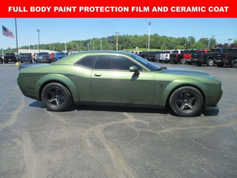 Used 2022 Dodge Challenger SRT Super Stock RWD image 4