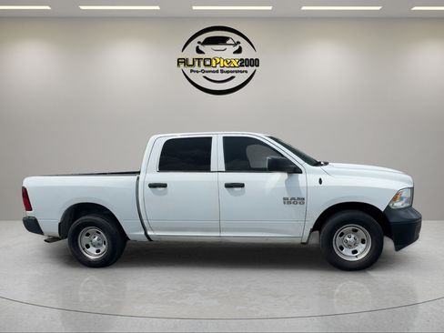 Used 2018 RAM 1500 Tradesman w/ Popular Equipment Group RWD image 8