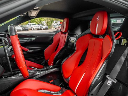 Used 2022 Ferrari SF90 Stradale AWD/4WD image 18
