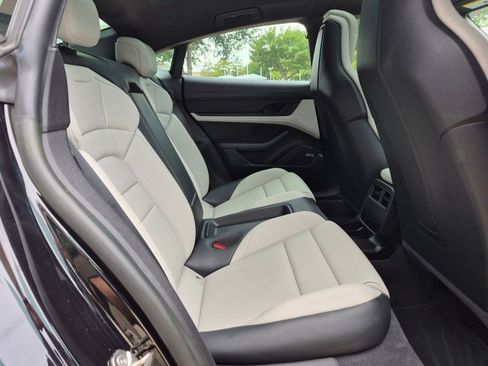 Certified 2023 Porsche Taycan GTS AWD/4WD image 23