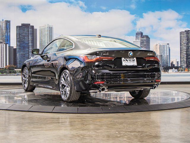 Used 2026 BMW 430i xDrive Coupe w/ Convenience Package AWD/4WD image 9